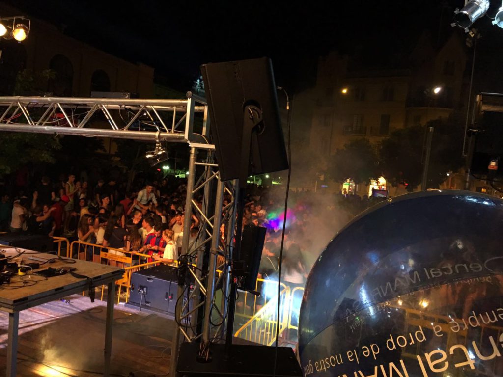El 26 d’agost del 2016 va tenir lloc un nou esdeveniment relacionat amb el festival de música electrònica Manrusiònica, el principal festival d’aquesta naturalesa que té ...